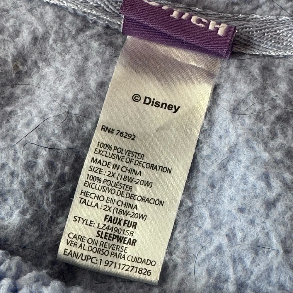 Disney Stitch Fuzzy Pullover Sweatshirt Faux Fur Blue Cozy Top Size 2X - Picture 8 of 9